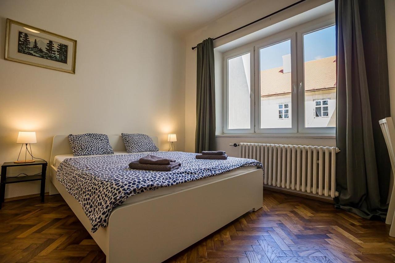 Best View Apartments Bratislava Luaran gambar